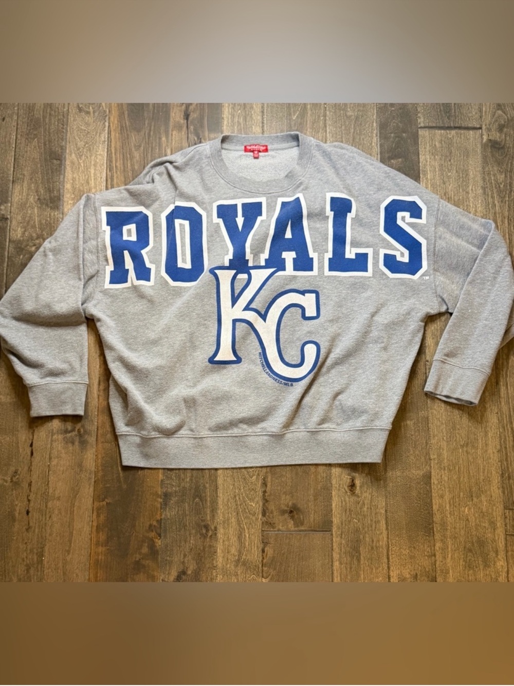 Mitchell & Ness Kansas City Royals 2X Gray Oversized Logo Crewneck Sweatshirt - Picture 8 of 8